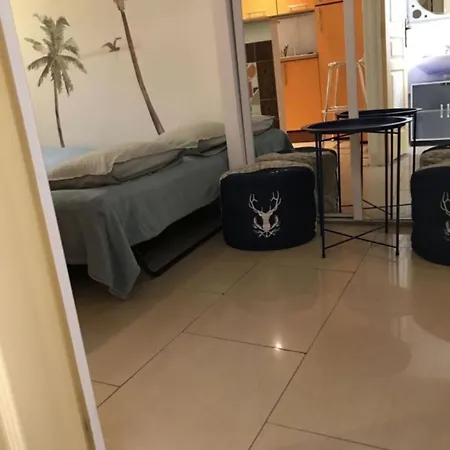 Summer Studio, 4 Persons, Mobile Ac, Old Town