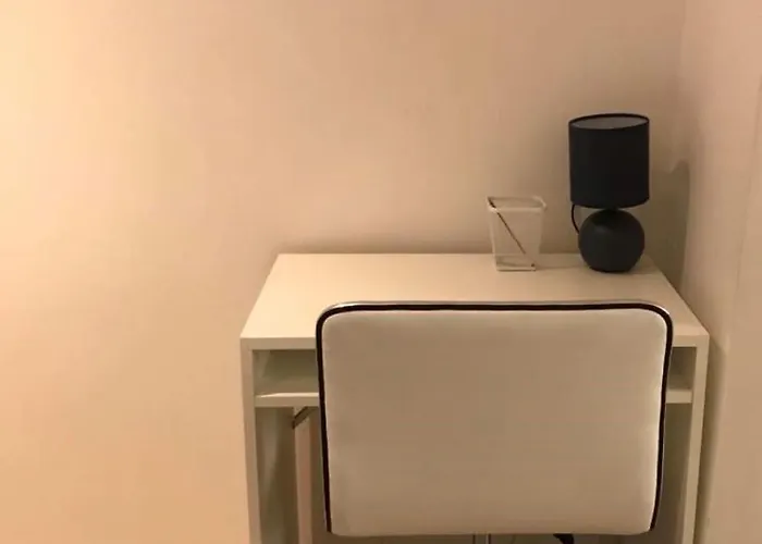 Summer Studio, 4 Persons, Mobile Ac, Old Town * Nice