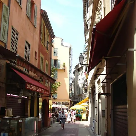 Summer Studio, 4 Persons, Mobile Ac, Old Town Appartamento Nizza